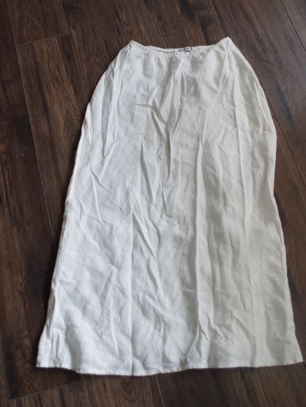 Ladies White 100% Linen Skirt